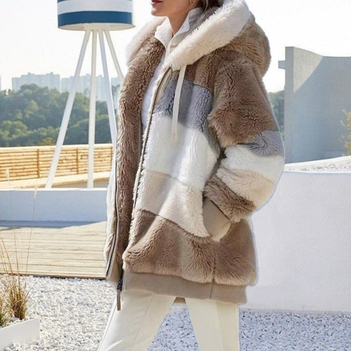 Liora - Luxuriously Soft Hooded Vest